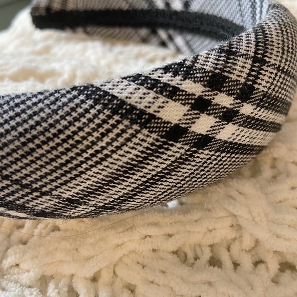 NWOT Forever 21 Plaid Cushion Headband - Picture 3 of 4